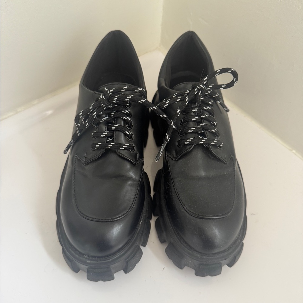 Chunky Black Platform Loafers! Size Women’s 7. - Picture 5 of 5